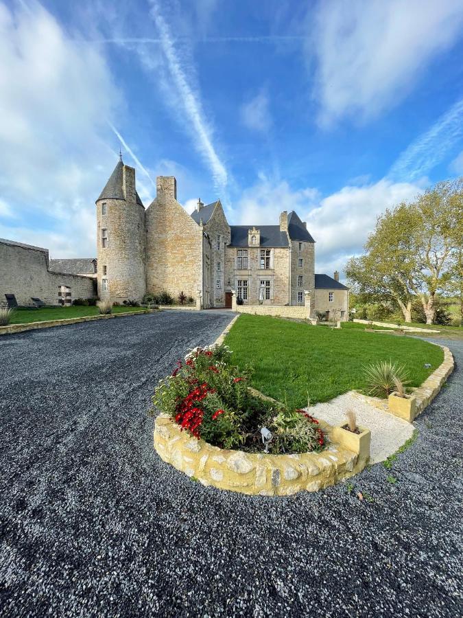 Chateau De Bernesq Hotel Exterior photo